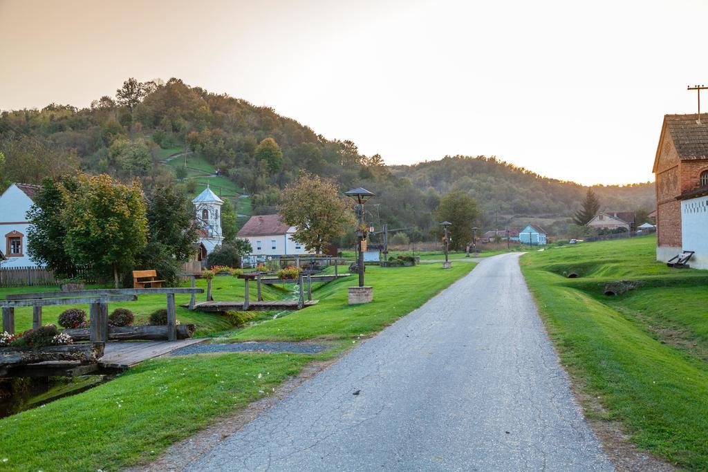 منزل الضيف Country House "Stricev Grunt" Stara Kapela المظهر الخارجي الصورة